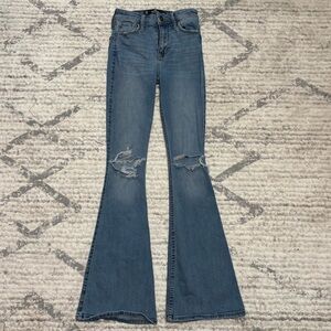 Hollister High-Rise Vintage Flare Jeans Size 00R